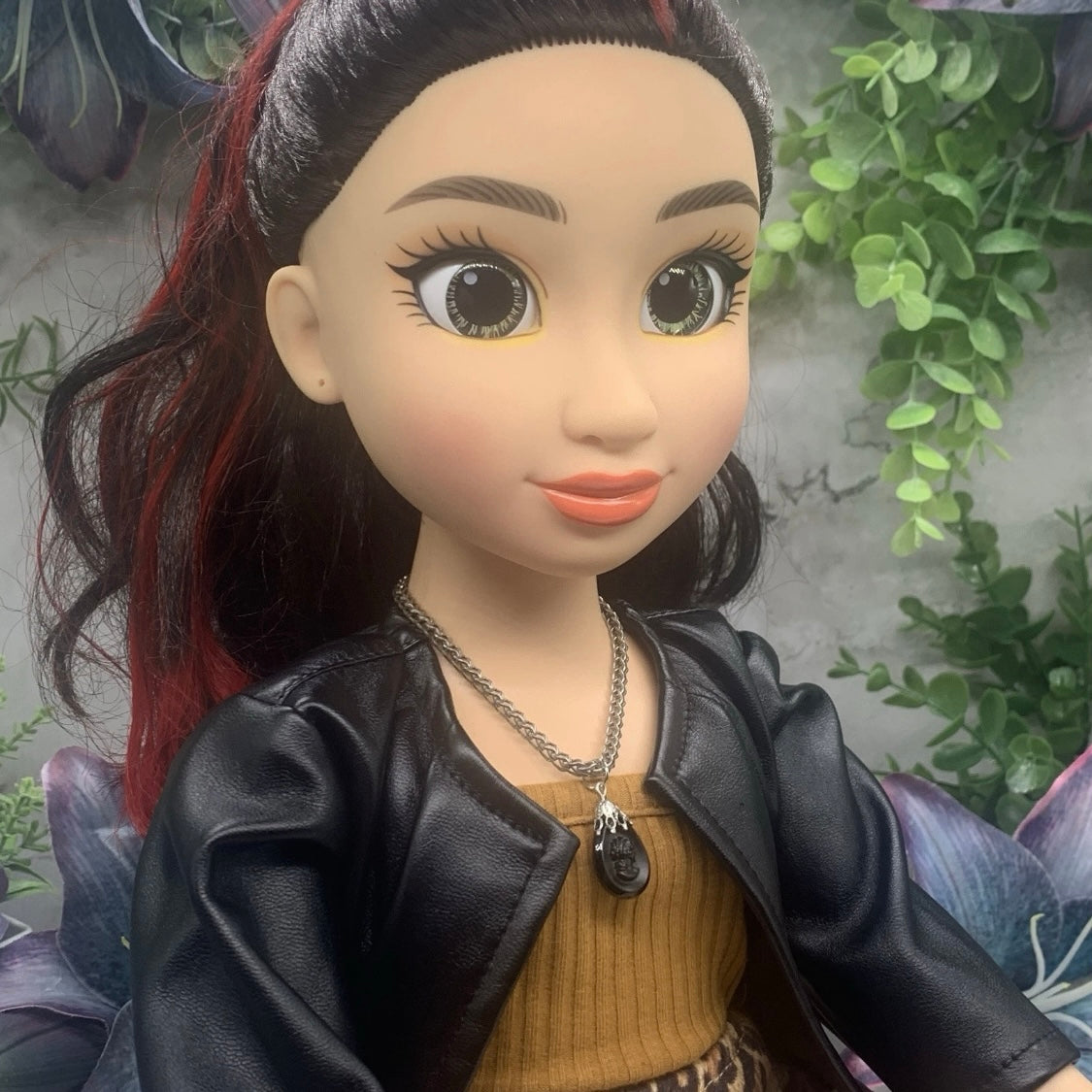 Black Teardrop Cameo Pendant Chain Doll Necklace • 18 inch Fashion Doll Jewelry