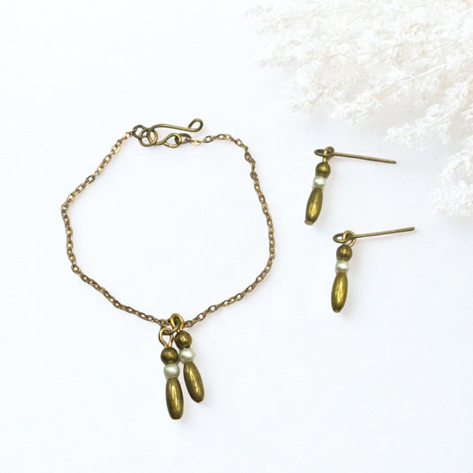 Bronze Brass Tone Pearl & Metal Bead Dangle Doll Necklace Earrings Set • 16 Inch Fashion Doll Jewelry