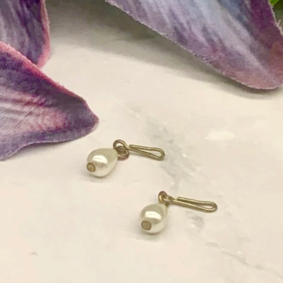 Teardrop Pearl Dangle Doll Earrings • 10-12” 1:6 Fashion Fashion Doll Jewelry