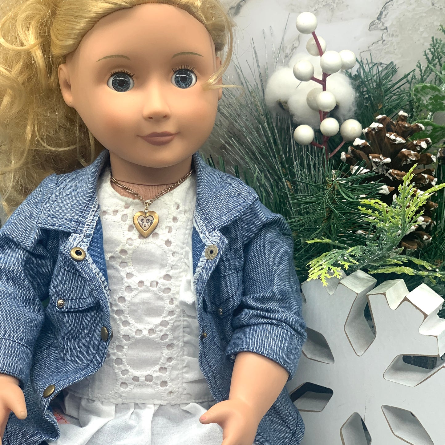 Gold Heart Locket w/ Dog Pic Chain Doll Necklace • 18 inch Fashion Doll Jewelry
