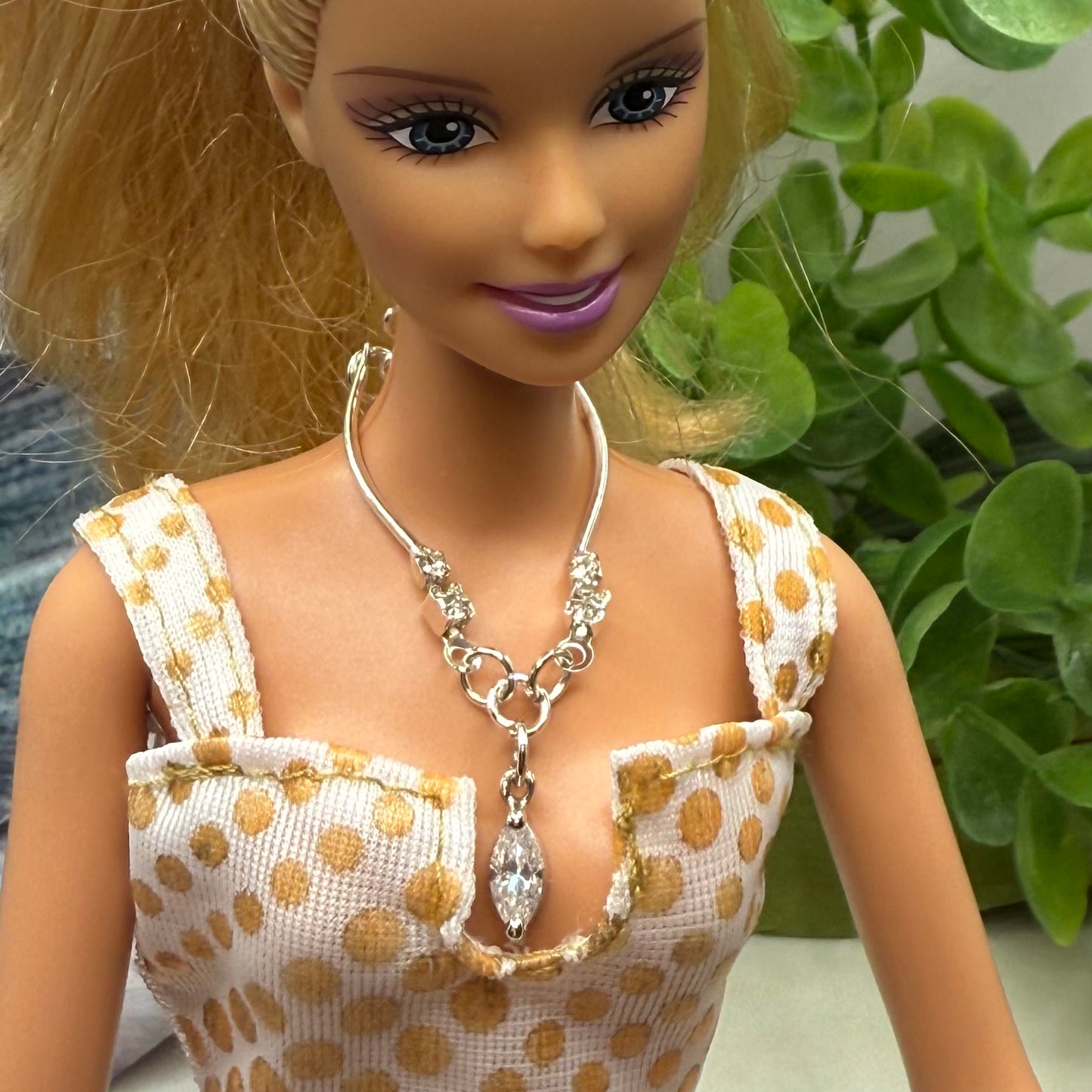 Clear Rhinestone Dangle Curved Silver Link Doll Necklace • 10-12 Inch Fashion 1:6 Doll Jewelry