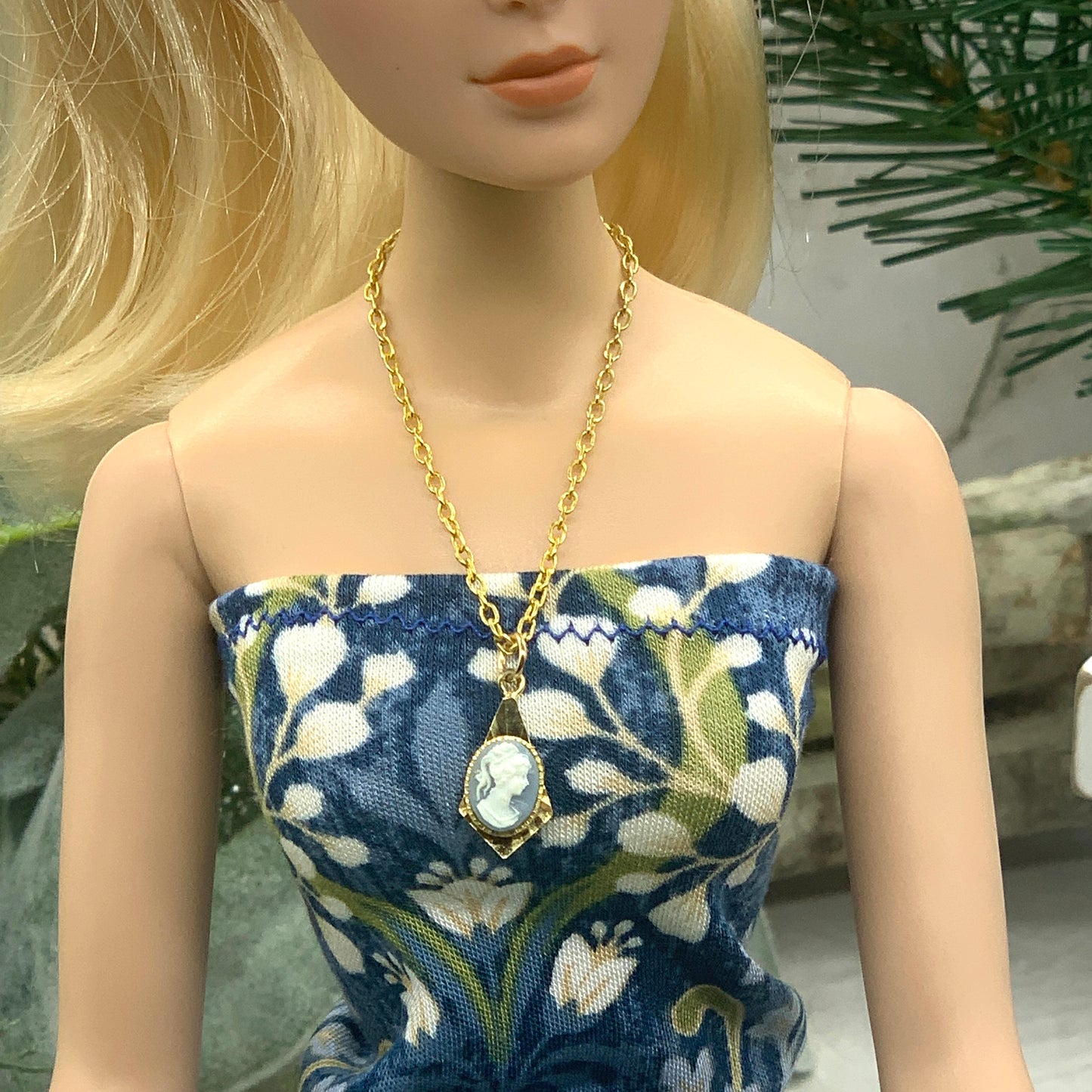 Blue Cameo Pendant Gold Chain Doll Necklace • 16 Inch Fashion Doll Jewelry