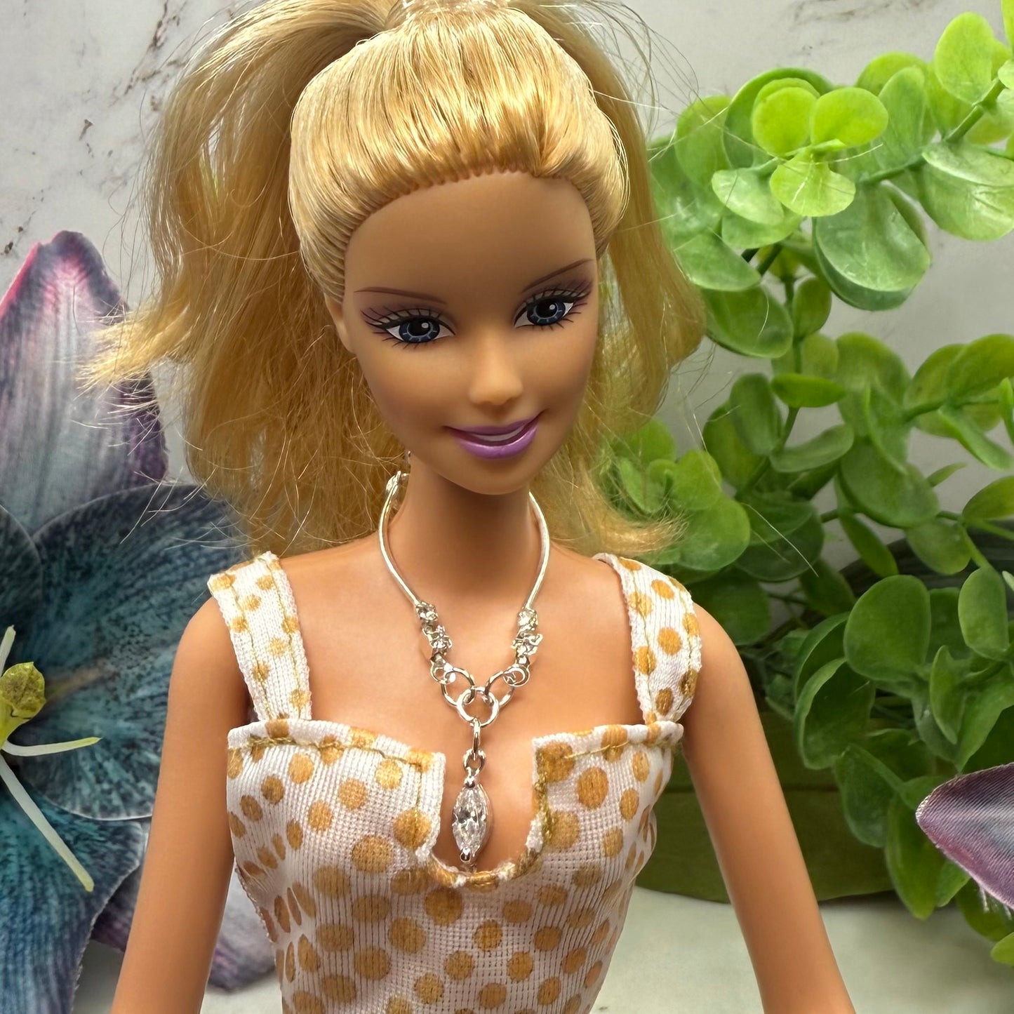 Clear Rhinestone Dangle Curved Silver Link Doll Necklace • 10-12 Inch Fashion 1:6 Doll Jewelry