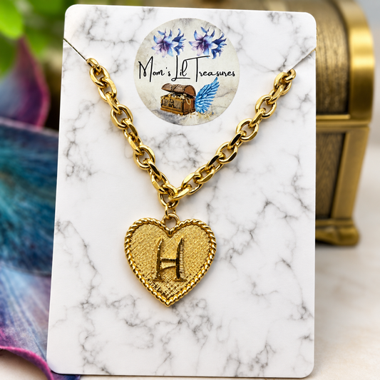 ✨Handmade Jewelry Designed to fit popular 17 to 20 cm (6 to 7 inch) Plushie Labubu Monster Dolls: add a stylish touch to your favorite plushie! ✨
Initial H Gold Heart Pendant Necklace