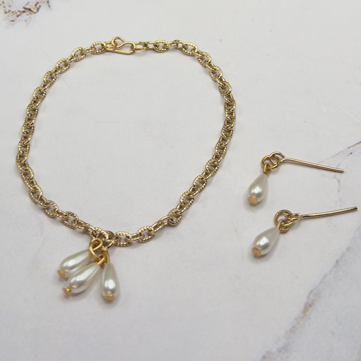 Teardrop Pearl Dangle Pendant Gold Chain Doll Necklace & Earrings Set • 18 Inch Fashion Doll Jewelry