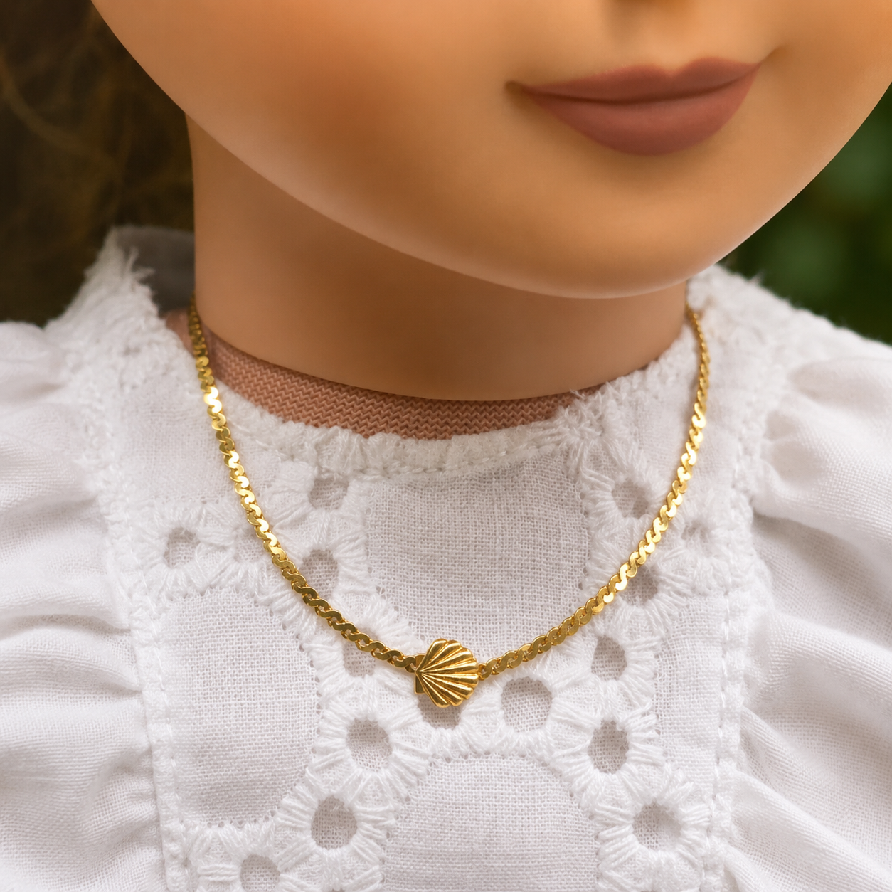 Shell Charm Doll Necklace Gold Tone Chain • 18 inch Fashion Doll Jewelry