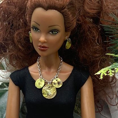 Green Shell Round Dangle Doll Necklace Matching Earring Set • 16” Doll Jewelry