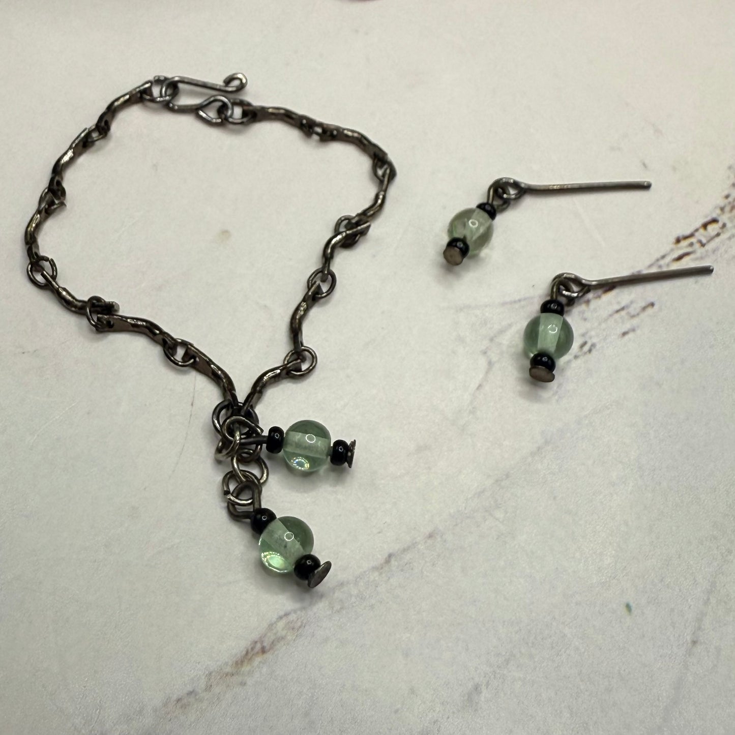 Light Green Glass Black Tone Chain Wrap Foll Necklace • 16 Inch Fashion Doll Jewelry