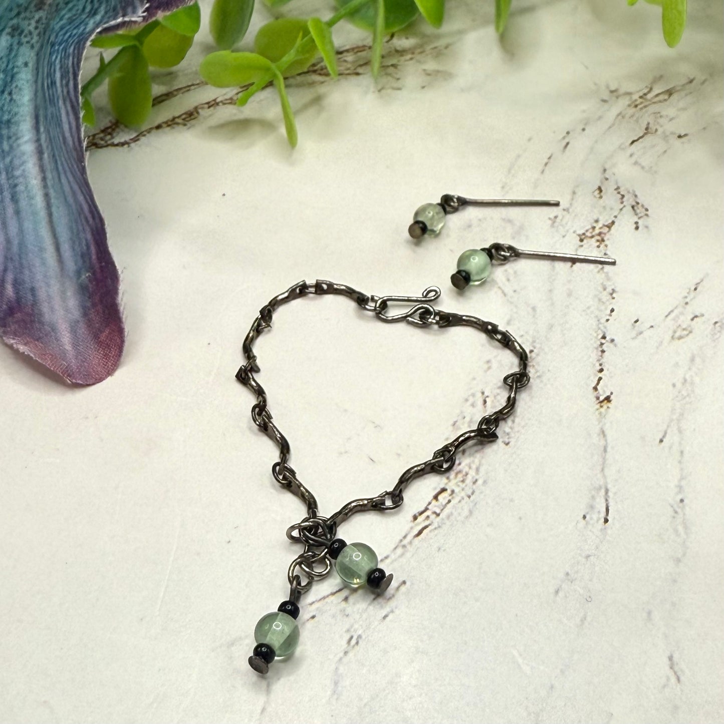 Light Green Glass Black Tone Chain Wrap Foll Necklace • 16 Inch Fashion Doll Jewelry