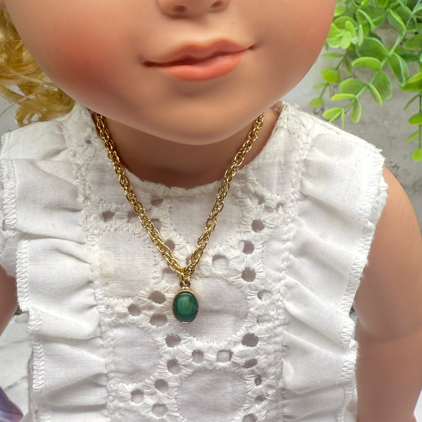 Green Oval Pendant Gold Chain Doll Necklace • 18 Inch Fashion Doll Jewelry