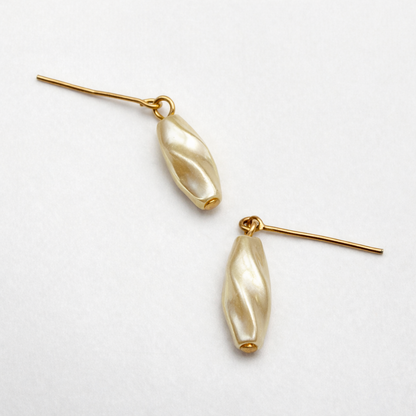 Wavy Elongated Pearl Drop Doll Earrings • 18 Inch Fashion Doll Jewelry
