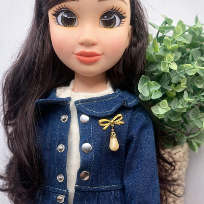Tan Beige Glass Teardrop Pendant with Gold Tone Bow Pin • Doll Brooch