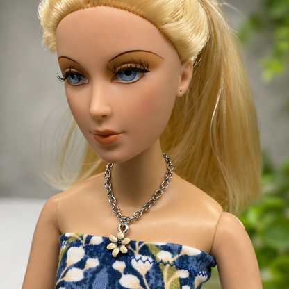 Flower Pendant Silver Chain Doll Necklace • 16 Inch Fashion Doll Jewelry