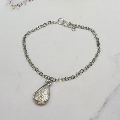 Teardrop Pendant Heart Flower Design Silver Doll Necklace • 18 Inch Fashion Doll Jewelry