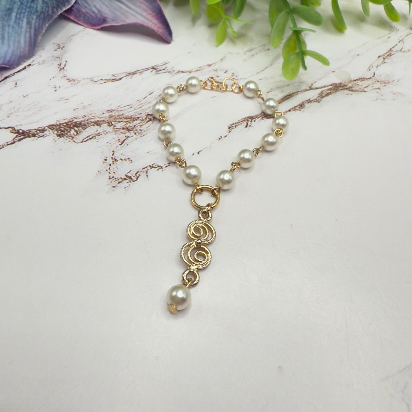 Pearl Gold Spiral Design Y-Style Doll Necklace • 18-22 Inch Fashion Vintage Doll Jewelry