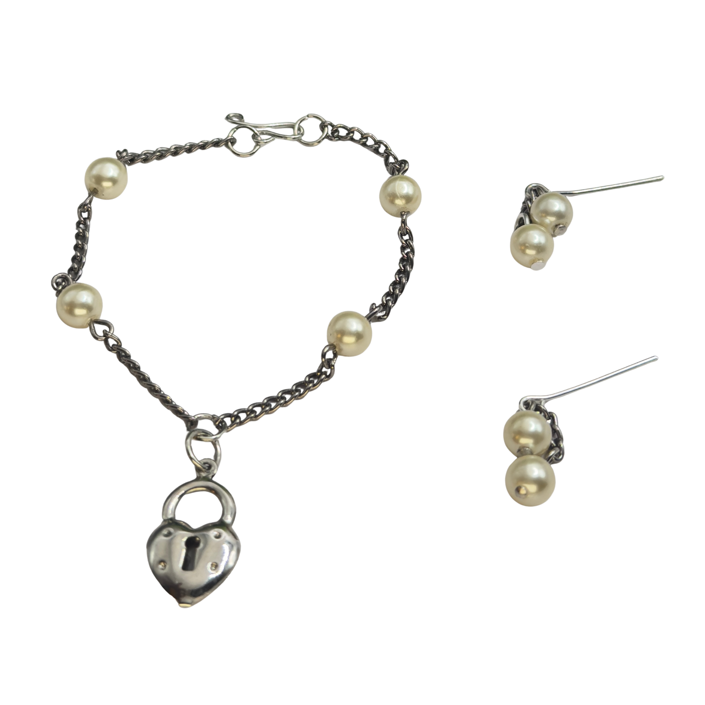 Silver Heart Lock Charm Pearl Bead Silver Chain Doll Necklace • 18 Inch Fashion Doll Jewelry