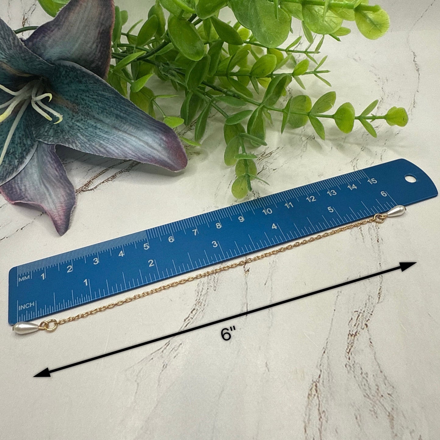 Teardrop Pearl Gold Chain Wrap Doll Necklace / Belt & Earrings
• 10-12 Inch Fashion Doll Jewelry 1:6