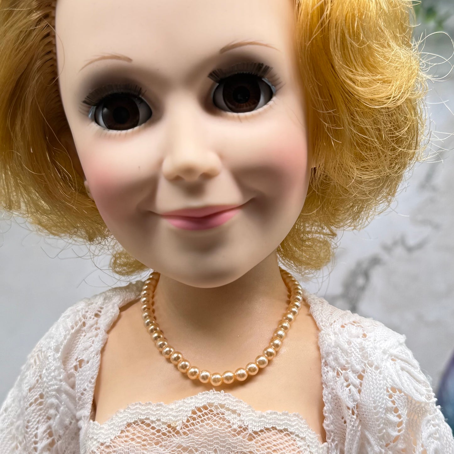 Peach Color Pearl Doll Necklace • 18-22 Inch Fashion Vintage Doll Jewelry