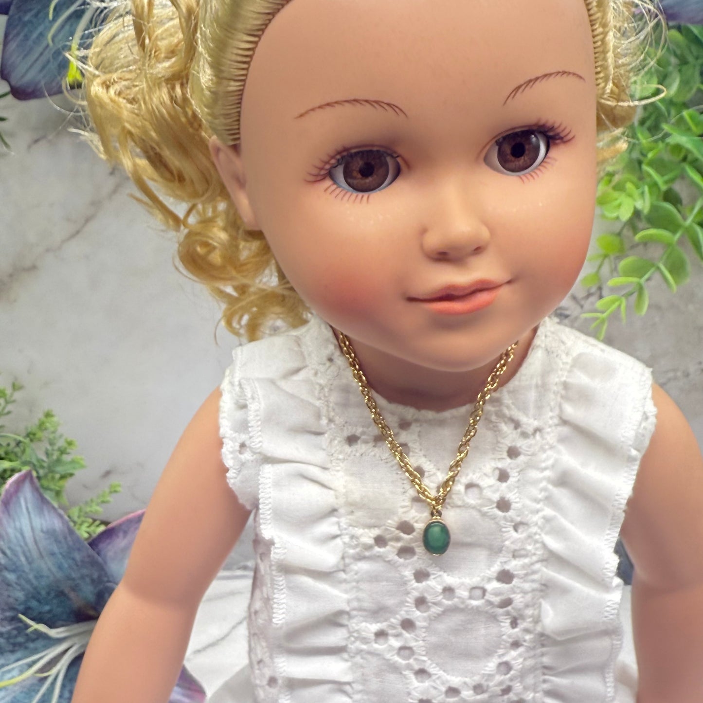 Green Oval Pendant Gold Chain Doll Necklace • 18 Inch Fashion Doll Jewelry