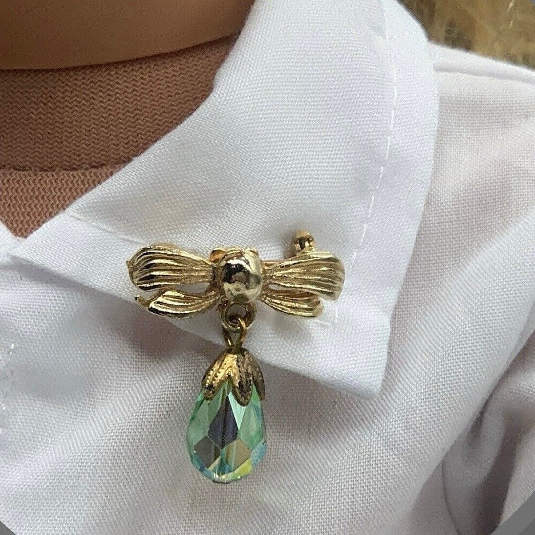 Green Glass Crystal Gold Bow Dangle Doll Pin •  Doll Brooch