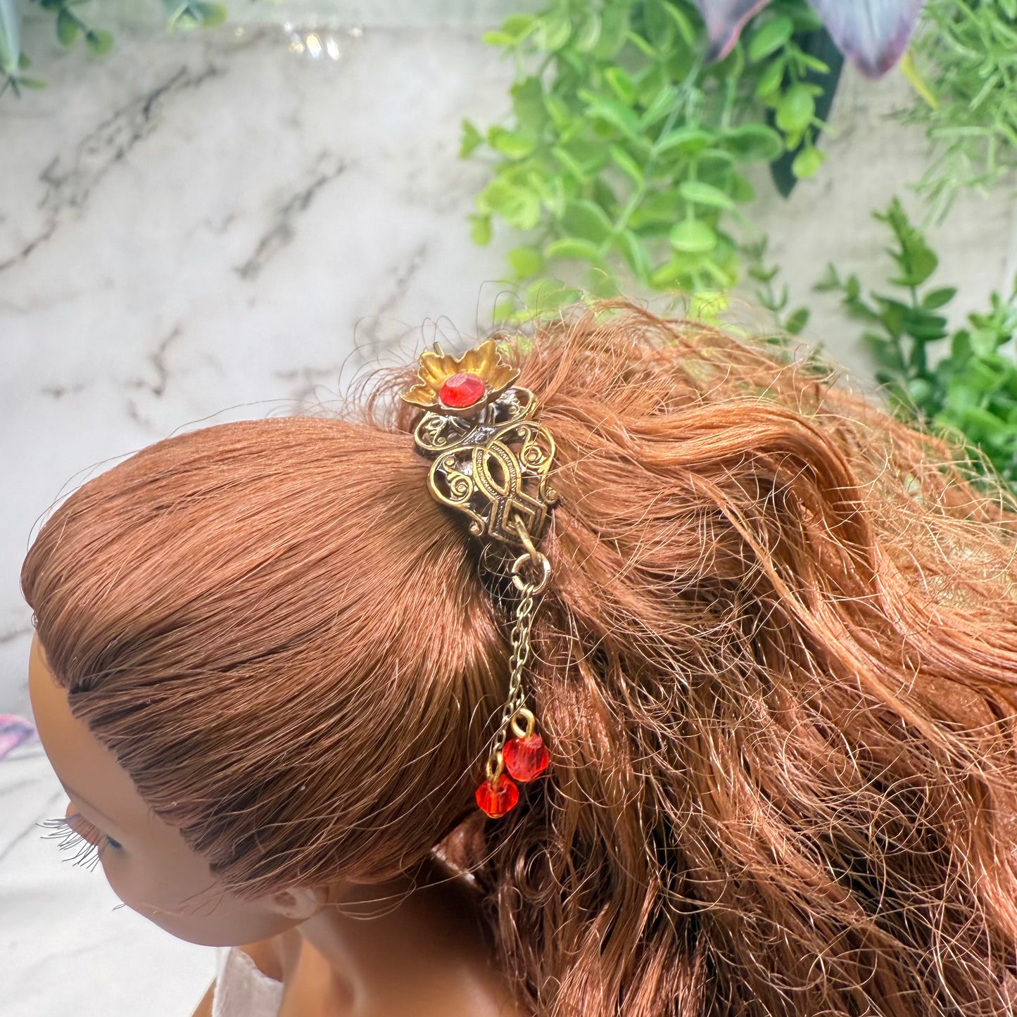 Red Rhinestone Crystal Dangles Bronze Brass Tone Metal Filigree Flower Design Doll Hair Stick • 14-18” Fashion Dolls • Doll Hair Accessories da