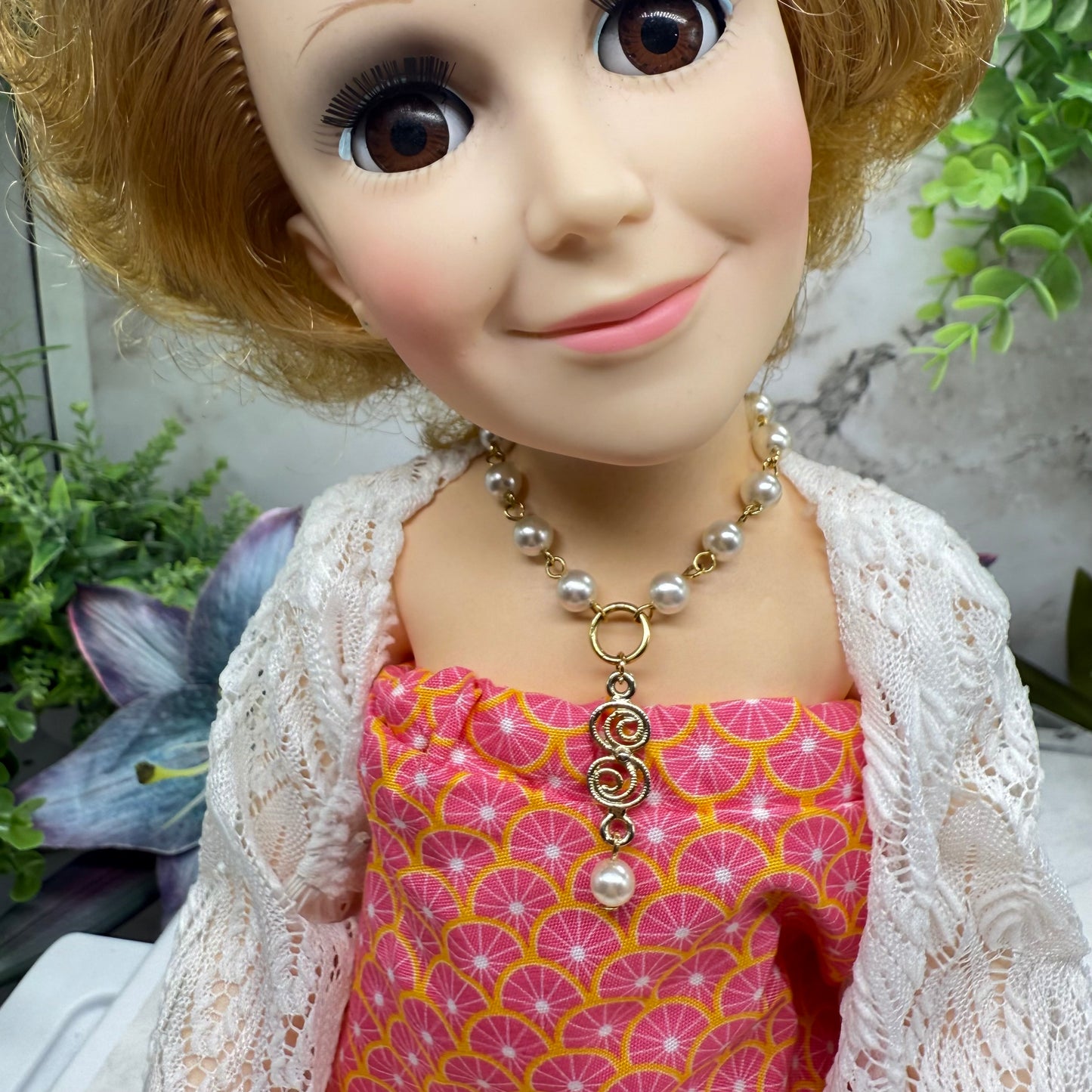 Pearl Gold Spiral Design Y-Style Doll Necklace • 18-22 Inch Fashion Vintage Doll Jewelry