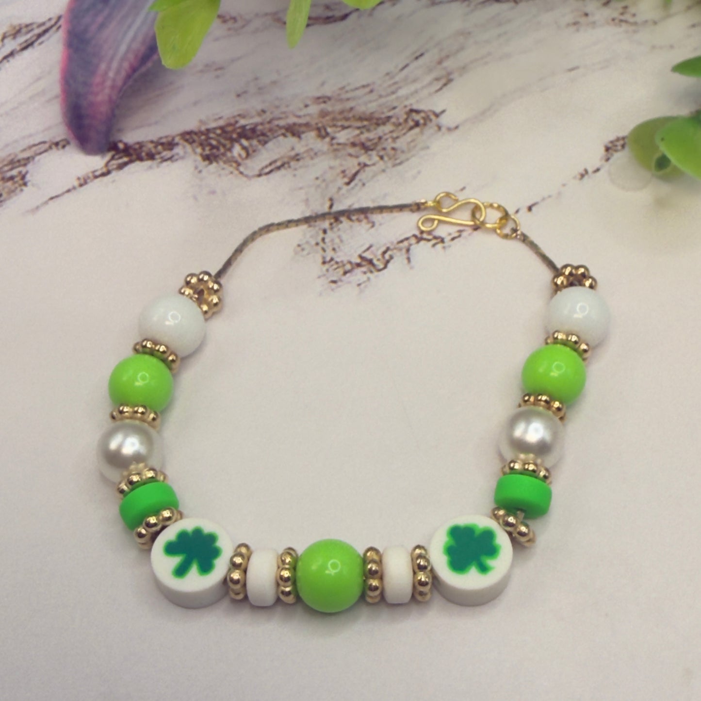Green White Bubble Gum Beaded Four-Leaf Clover Doll Necklace • 18 Inch Fashion Doll Jewelry