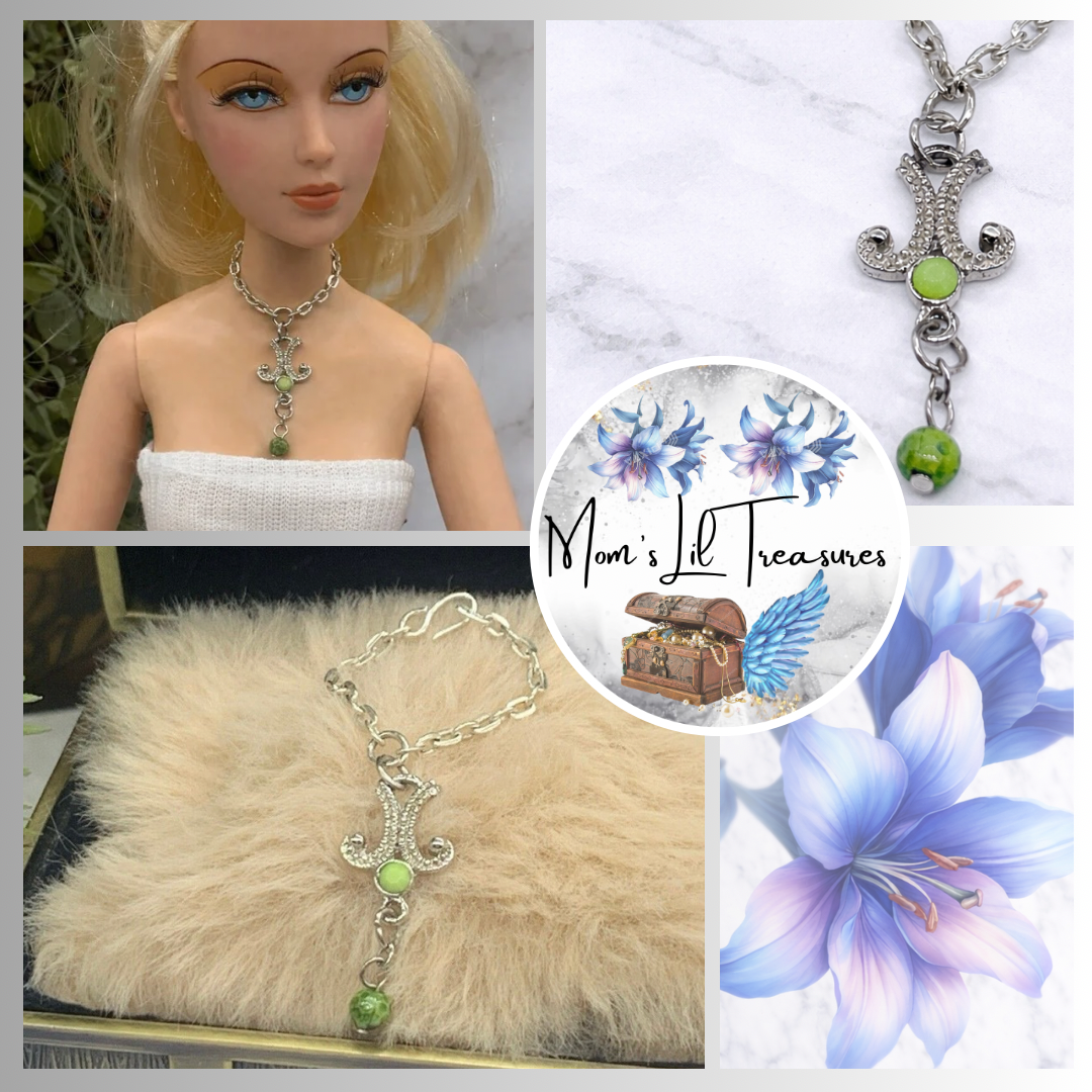 Green Dangle Silver Pendant Necklace • 16 inch Fashion Doll Jewelry