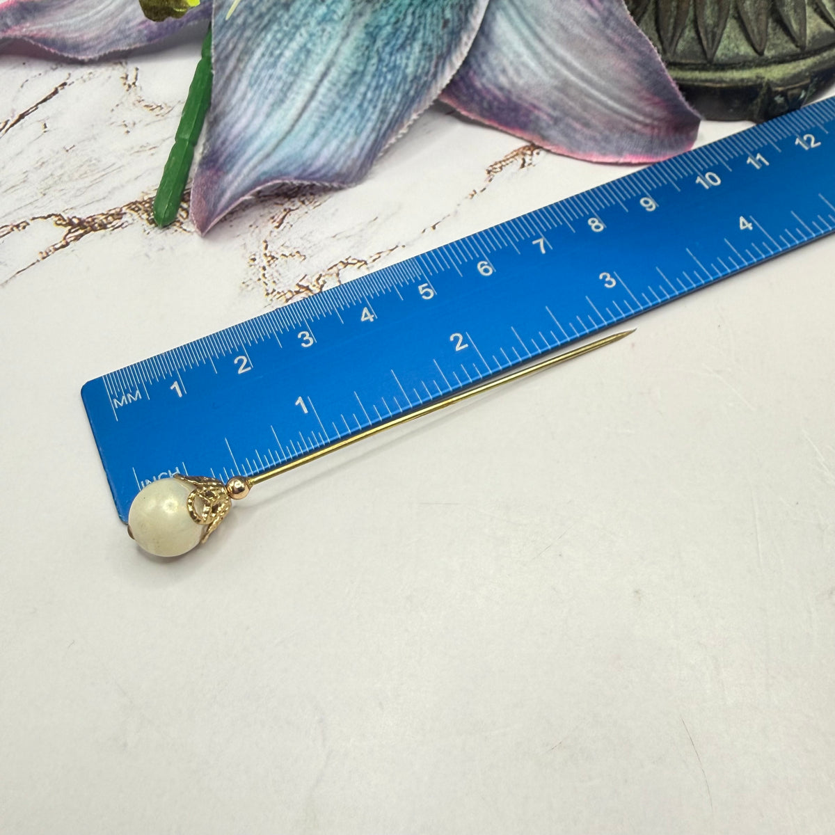 ✨ Handmade Vintage-Inspired Hatpin | Stick Pin | Hat Accessory | Sweater & Hijab Pin | Decorative Jewelry Gift for Her ✨

Set of 4 Stick Pins: Faux Pearl Multi Shape Gold Tone Filigree Ornate Design
