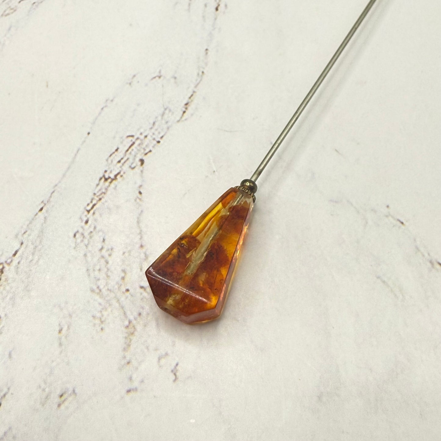 ✨ Handmade Vintage-Inspired Hatpin | Stick Pin | Hat Accessory | Sweater & Hijab Pin | Decorative Jewelry Gift for Her ✨

Victorian-Style Acrylic Faceted Amber -Colored Elongated Diamond Prism Shaped Translucent Hatpin - 6 Inch