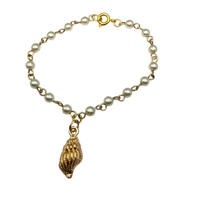 ✨Handmade Doll Jewelry Designed to Fit popular 18 Inch Fashion Dolls: add a little “Summer Fun ☀️ Beachy Style 🏝️” to your favorite doll!✨

Gold Beach Style Conch Shell Charm Pearl Beaded Doll Necklace