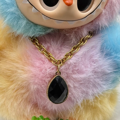 ✨Handmade Jewelry Designed to fit popular 17 to 20 cm (6 to 7 inch) Plushie Labubu Monster Dolls: add a stylish touch to your favorite plushie! ✨

Black Faceted Teardrop Pendant Gold Curb Chain Necklace
