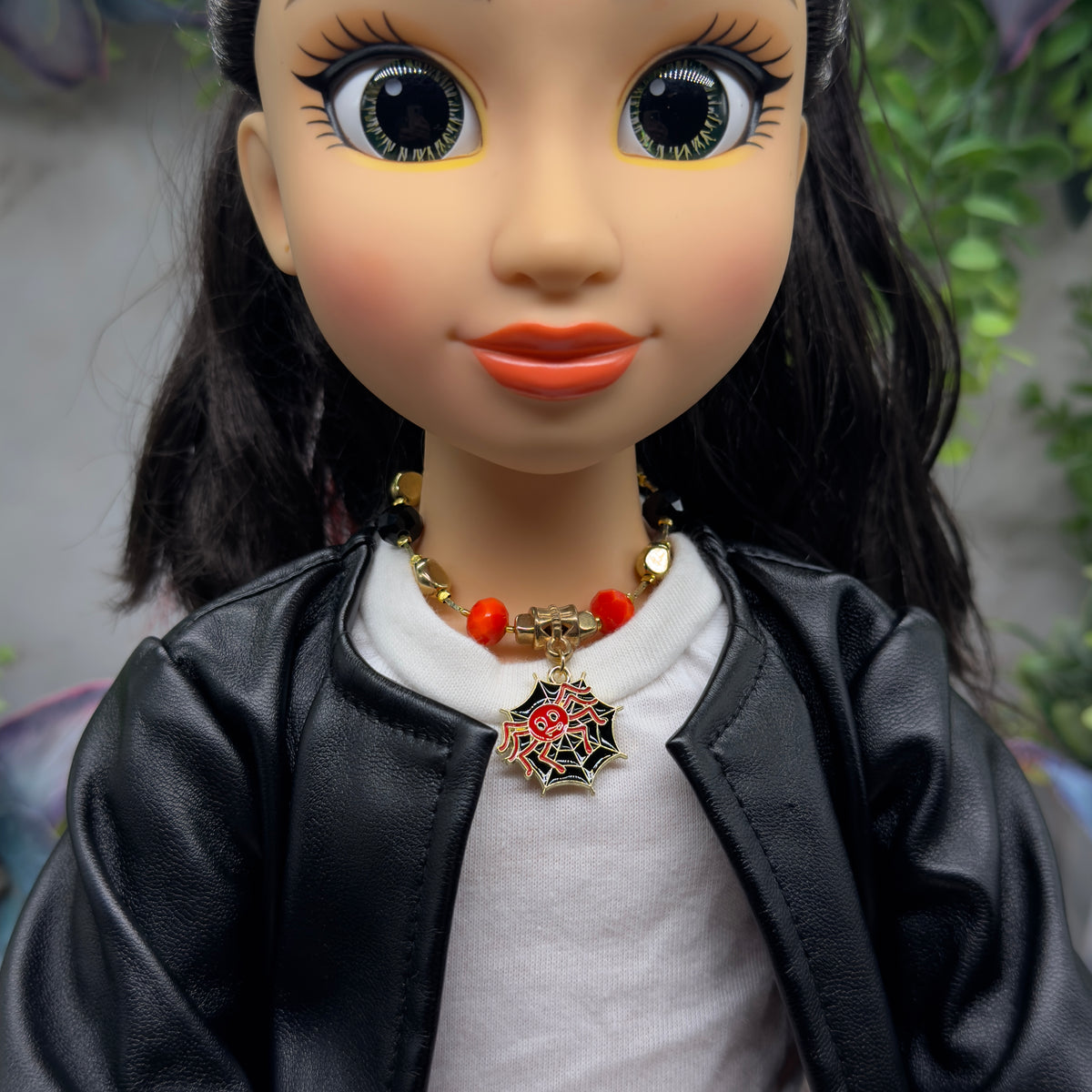 ✨Handmade Doll Jewelry Designed to Fit popular 18 Inch Fashion Dolls: add some “Spooky Halloween 🎃” style to your favorite doll!✨

Black Red Spider Web Halloween Charm Beaded Gold Tone Chain Doll Necklace. Necklace measures 6 inches long.