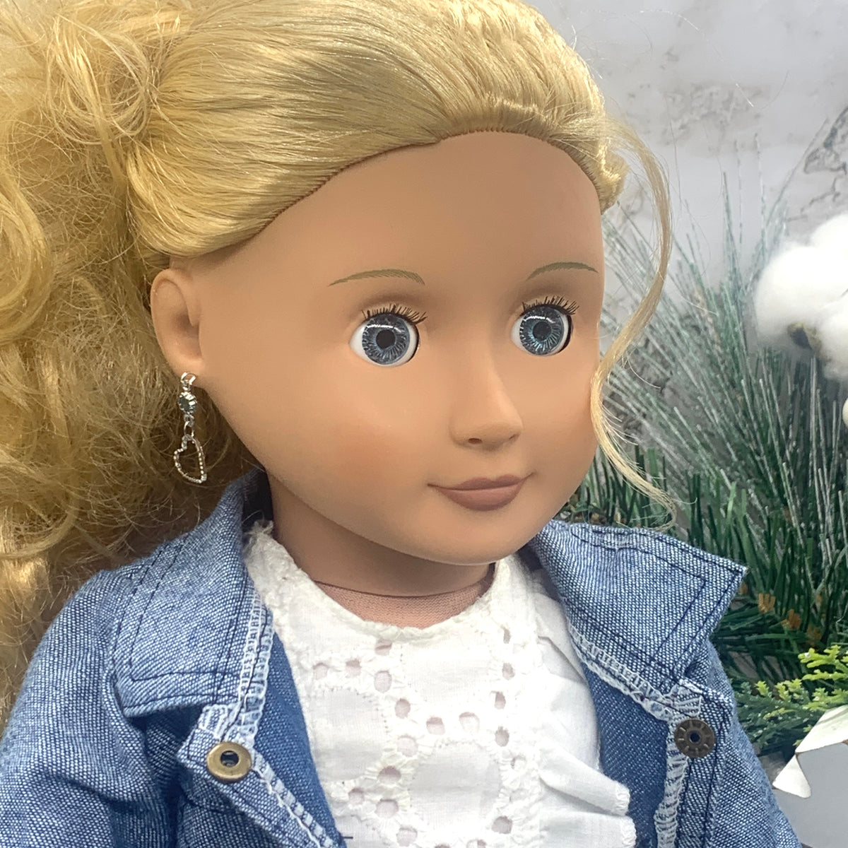 ✨Handmade Doll Jewelry Designed to Fit popular 18 Inch Fashion Dolls: add a stylish touch to your favorite doll!✨

Blue Crystal accent Silver tone Heart Dangle Doll Earrings.