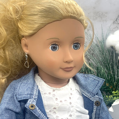 ✨Handmade Doll Jewelry Designed to Fit popular 18 Inch Fashion Dolls: add a stylish touch to your favorite doll!✨

Blue Crystal accent Silver tone Heart Dangle Doll Earrings.