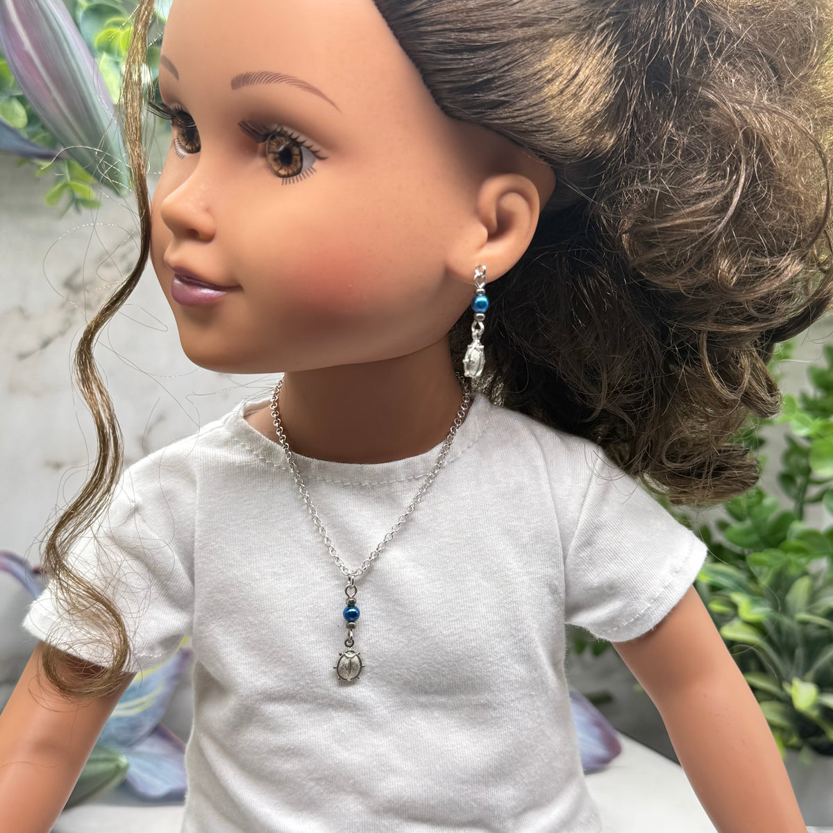 ✨ Handmade Doll Jewelry Designed to Fit popular 18 Inch Fashion Dolls: add a stylish touch to your favorite doll ✨

Blue Pearl Silver Ladybug Charm Doll Necklace & Earrings Set
