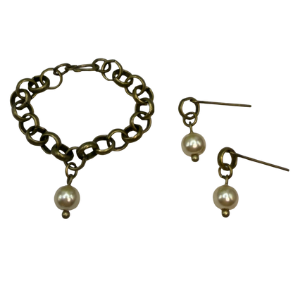 Brass Bronze Tone Large Link Pearl Dangle Doll Necklace & Earrings Set. Necklace measures 3-5/8 inches long. Necklace and earrings shown on 16” Spellbound Valentina doll