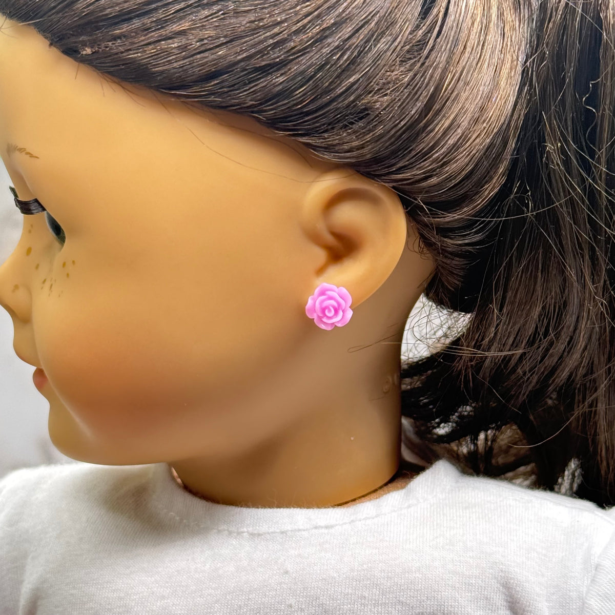 ✨Handmade Post Doll Earrings (Only fit 2mm drilled pierced ears) Designed to Fit popular 18 Inch Fashion Dolls: add a stylish touch to your favorite doll ✨

Bright Pink Rose Flower 2mm Post Doll Earrings