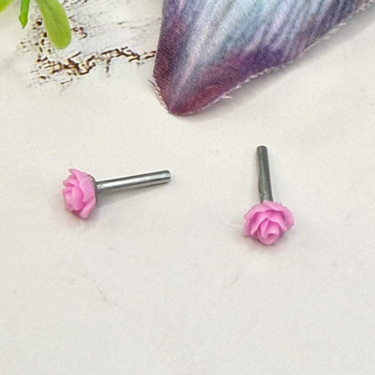 ✨Handmade Post Doll Earrings (Only fit 2mm drilled pierced ears) Designed to Fit popular 18 Inch Fashion Dolls: add a stylish touch to your favorite doll ✨

Bright Pink Rose Flower 2mm Post Doll Earrings