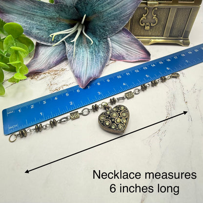 ✨Handmade Jewelry Designed to fit popular 17 to 20 cm (6 to 7 inch) Plushie Labubu Monster Dolls: add a stylish touch to your favorite plushie! ✨

Bronze Brass Heart Charm Rhinestone Accent Link Chain Necklace