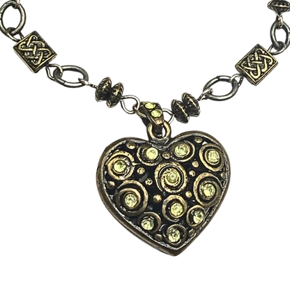 ✨Handmade Jewelry Designed to fit popular 17 to 20 cm (6 to 7 inch) Plushie Labubu Monster Dolls: add a stylish touch to your favorite plushie! ✨

Bronze Brass Heart Charm Rhinestone Accent Link Chain Necklace