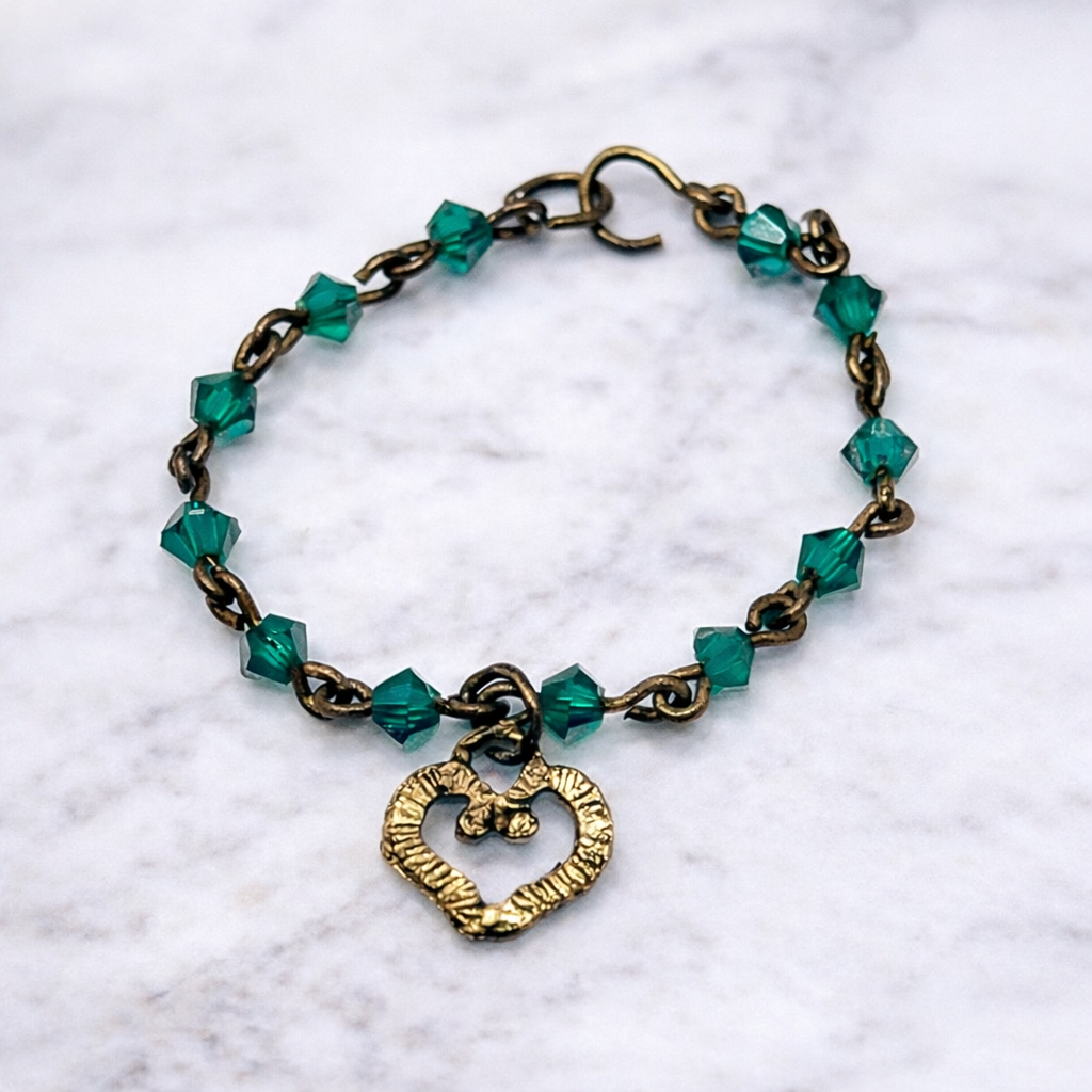 Green Bead Gold Heart Pendant Doll Necklace - RH • 10-12” Fashion Doll Jewelry