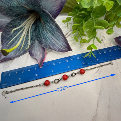 Handmade Doll Jewelry Designed to Fit popular 18-22 Inch Vintage Fashion Dolls: add a stylish touch to your favorite doll!
Candy Apple Red Acrylic Beads, Faux Pearls & Silver Tone Chain Doll Necklace & Earrings Set