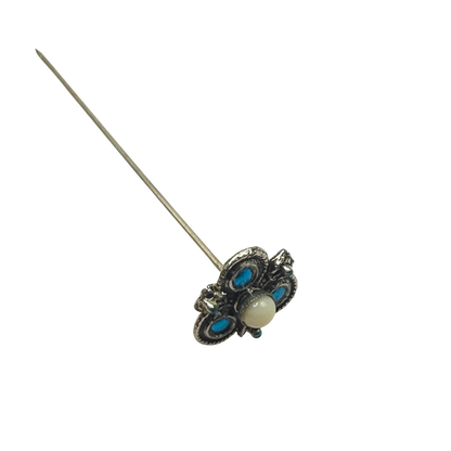 ✨ Handmade Vintage-Inspired Hatpin | Stick Pin | Hat Accessory | Sweater & Hijab Pin | Decorative Jewelry Gift for Her ✨

Celtic Clover Shaped Metal Topper with White Glass Cabochon Center Vibrant bright blue enamel accents - 3 Inch Hatpin