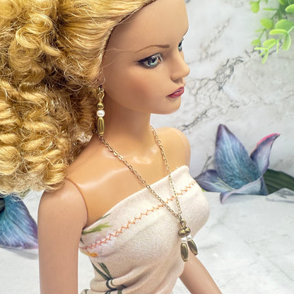 Bronze Brass Tone Pearl & Metal Bead Dangle Doll Necklace Earrings Set • 16 Inch Fashion Doll Jewelry