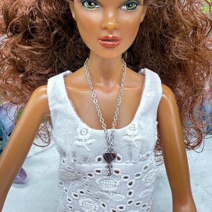 Silver & Green Tones Abalone Heart Doll Necklace
• 16 Inch Fashion Doll Jewelry