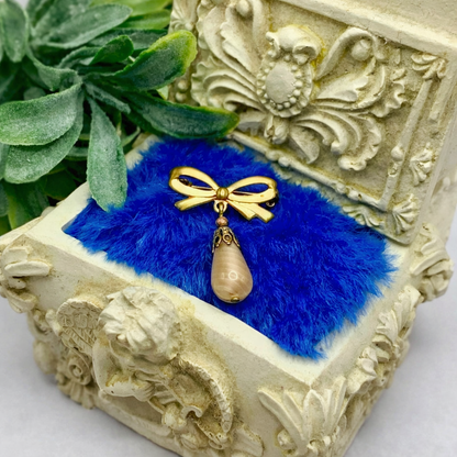 Tan Beige Glass Teardrop Pendant with Gold Tone Bow Pin • Doll Brooch