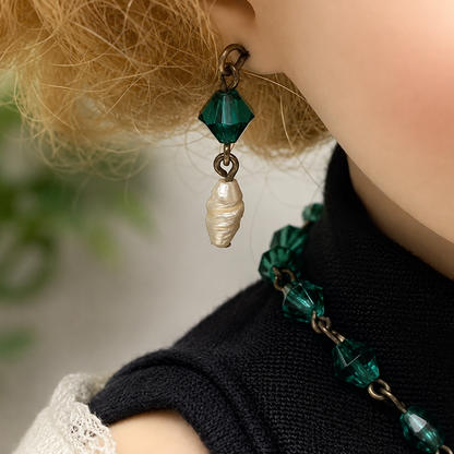 Green Glass Crystal Pearl Necklace Earring Set • 18-22 Inch Doll Jewelry