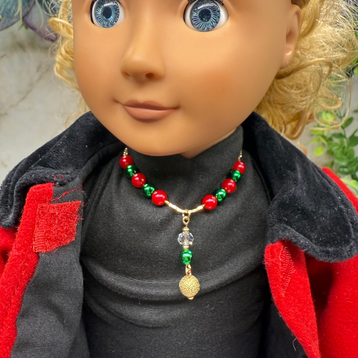 Green & Pinkish Red Pearly Bead Gold Chain Christmas Doll Necklace • 18 Inch Fashion Doll Jewelry