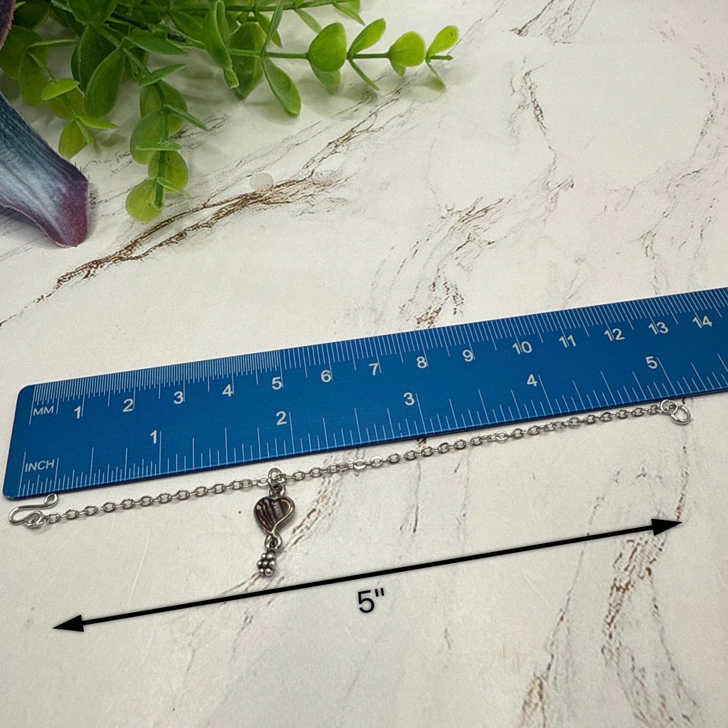 Silver & Green Tones Abalone Heart Doll Necklace
• 16 Inch Fashion Doll Jewelry